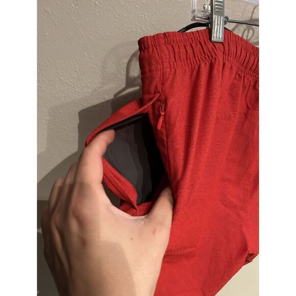 Rhone Athletic Shorts Perforated Red Men's Large Drawstring Pockets - Picture 7 of 9